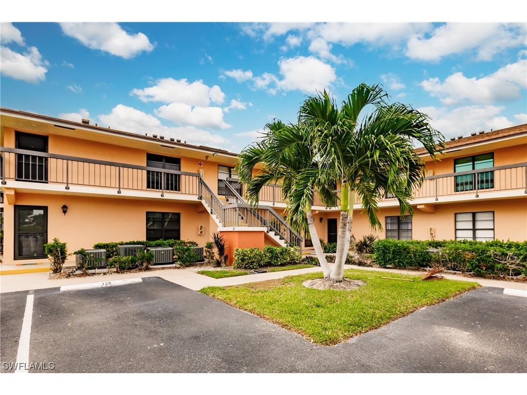 20 Greenbrier Street #3-109 Marco Island FL 34145 223084307 image1