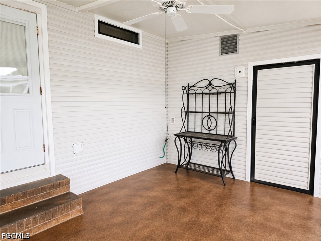 20 Grosbeak Lane #20 Naples FL 34114 2026025148 image2