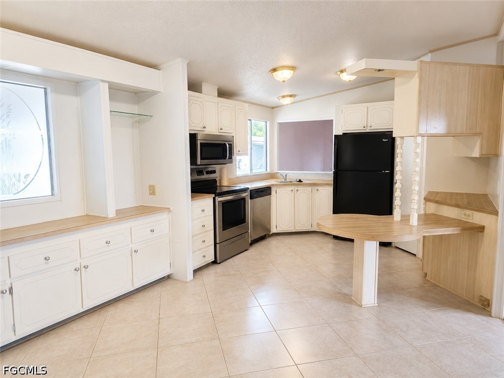 20 Grosbeak Lane #20 Naples FL 34114 2026025148 image3