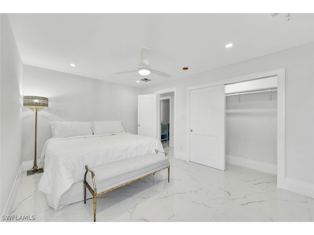 20 Kings Road #A18 Naples FL 34112 226001846 image11
