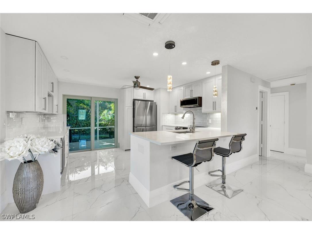 20 Kings Road #A18 Naples FL 34112 226001846 image7