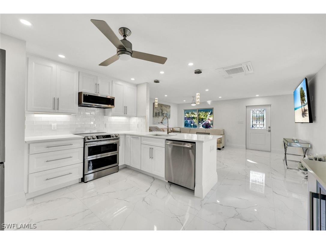 20 Kings Road #A18 Naples FL 34112 226001846 image8