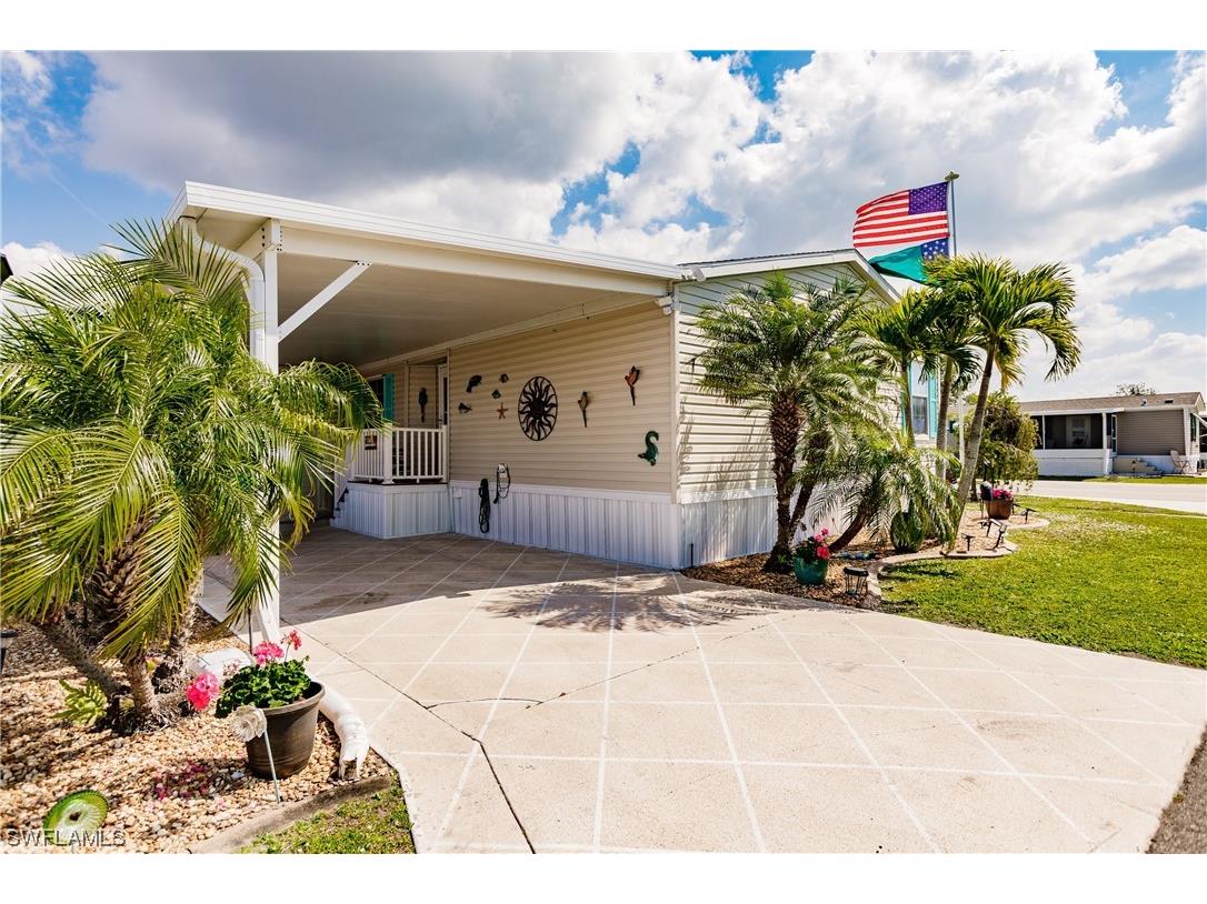 20 N Pelican Punta Gorda FL 33950 223015019 image1