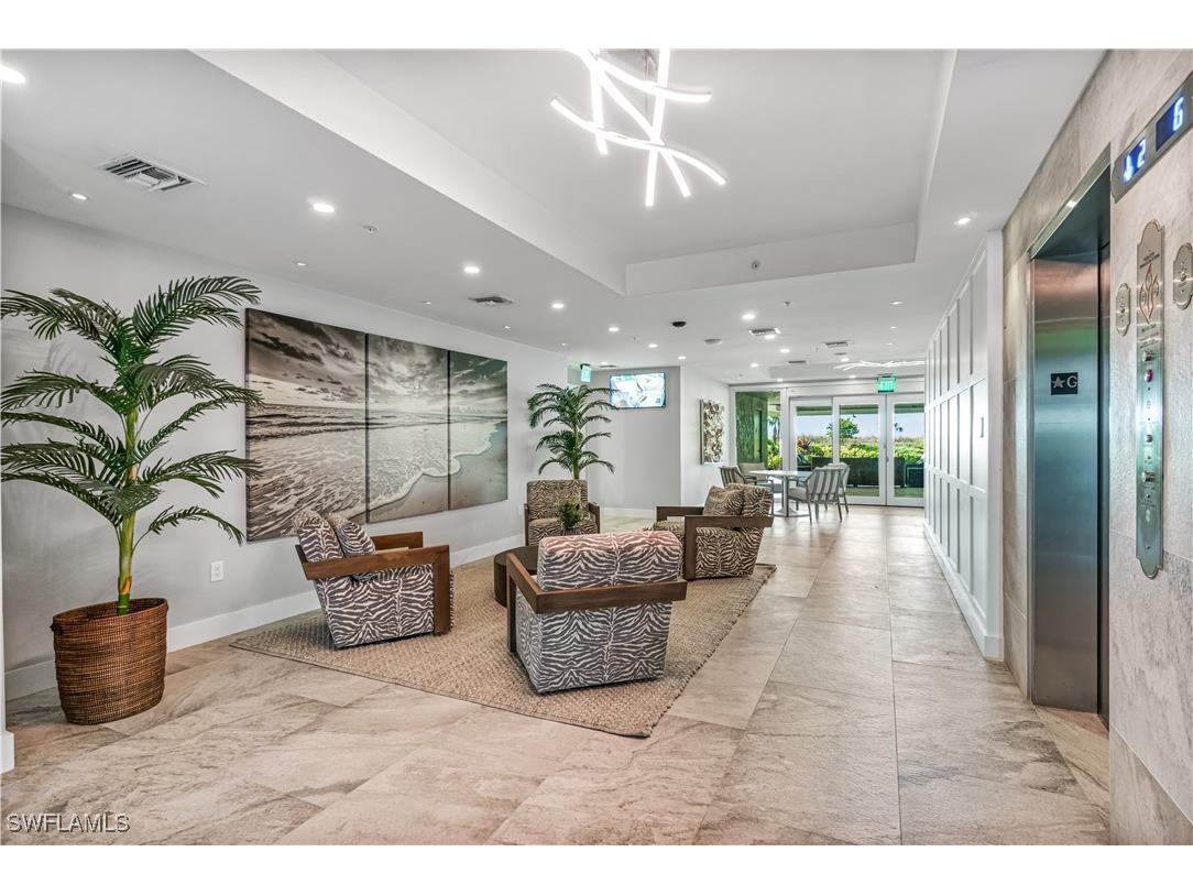 20 Seagate Drive #103 Naples FL 34103 225080743 image16
