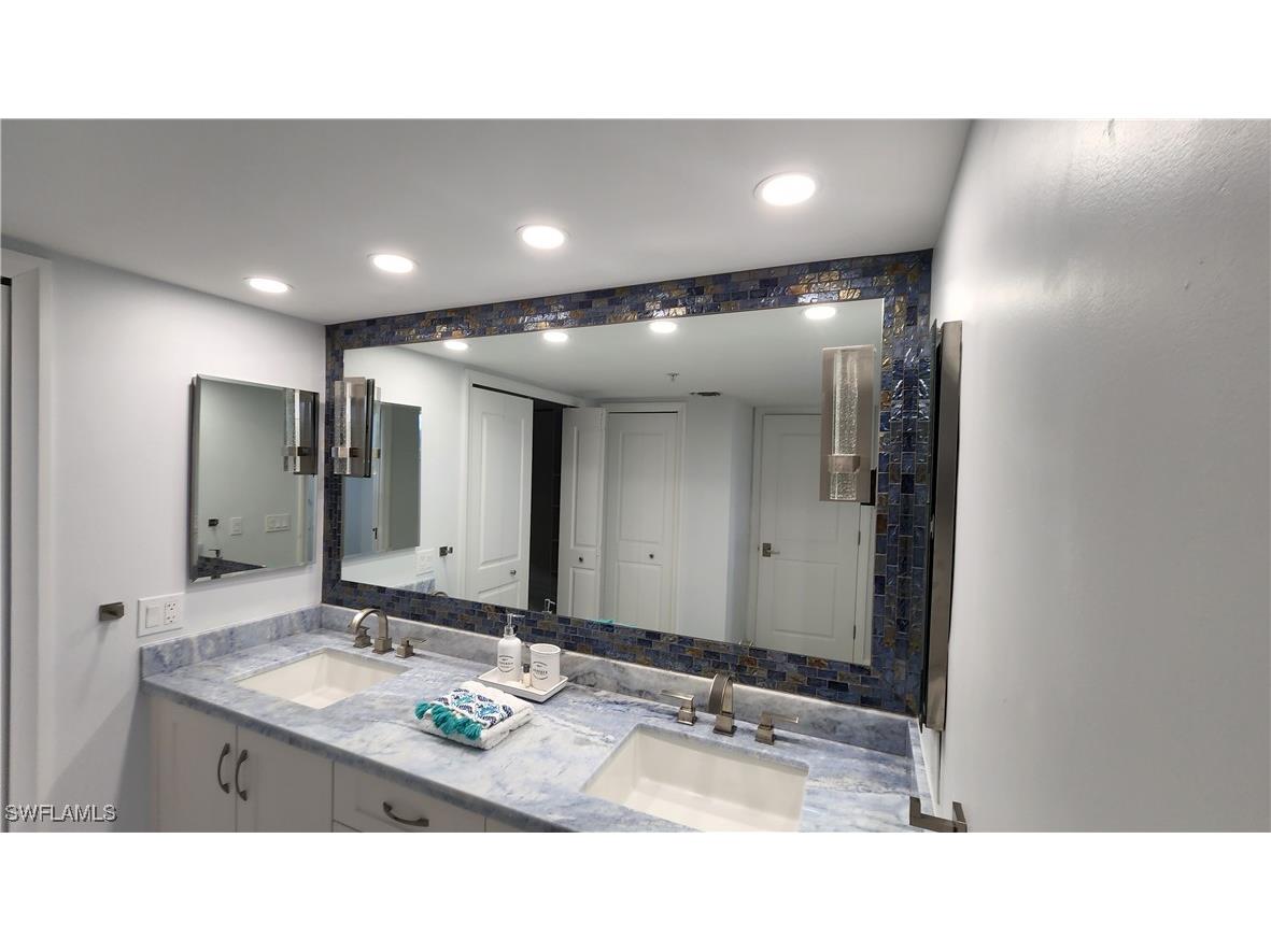 20 Seagate Drive #301 Naples FL 34103 225064414 image22