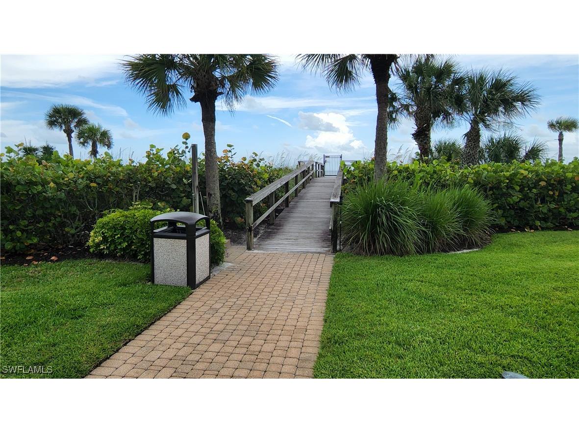 20 Seagate Drive #301 Naples FL 34103 225064414 image28