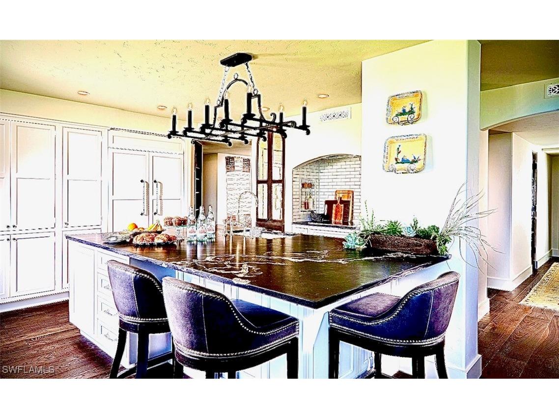 20 Seagate Drive #703 Naples FL 34103 225021421 image8