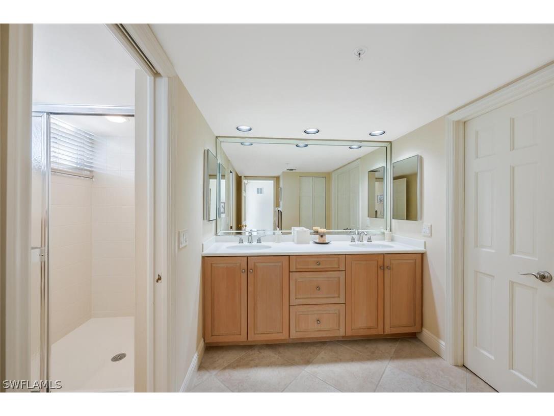 20 Seagate Drive #803 Naples FL 34103 226012114 image32