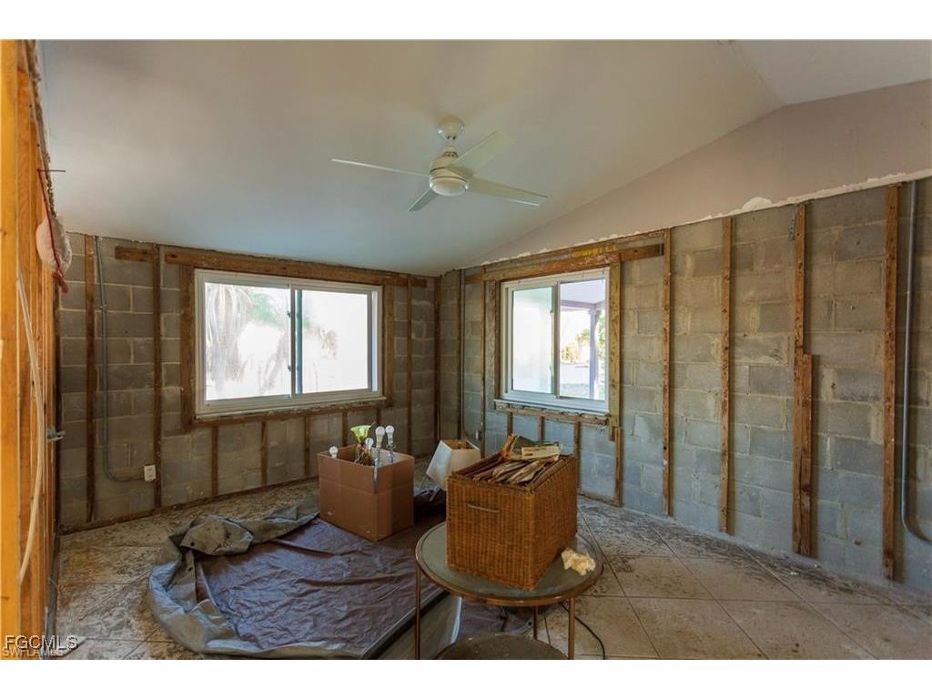 20 Sunview Boulevard Fort Myers Beach FL 33931 2025019249 image12