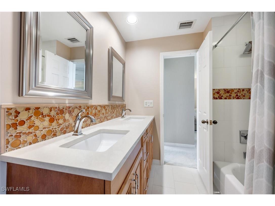 20 Water Oaks Way #3-10 Naples FL 34105 225074421 image22