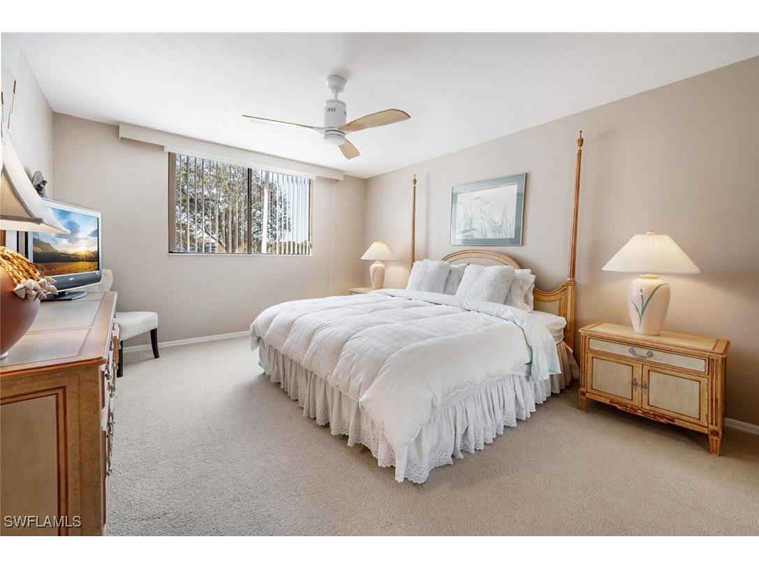 20 Water Oaks Way #3-10 Naples FL 34105 225074421 image23