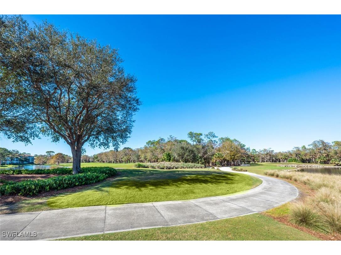 20 Water Oaks Way #3-10 Naples FL 34105 225074421 image27