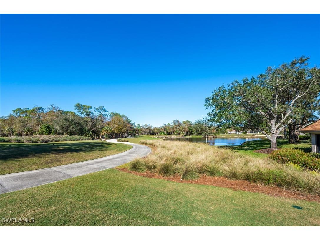 20 Water Oaks Way #3-10 Naples FL 34105 225074421 image32