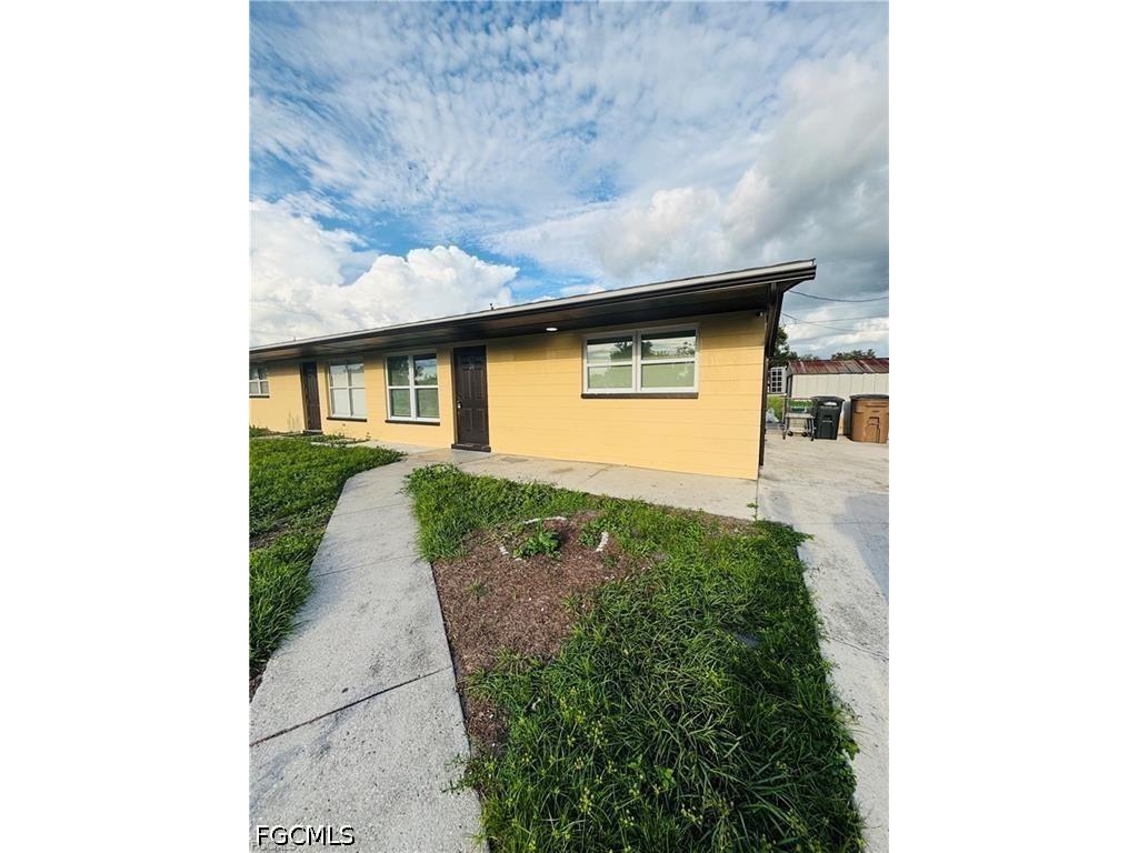 20 Westminster Street N Lehigh Acres FL 33936 2026014061 image1