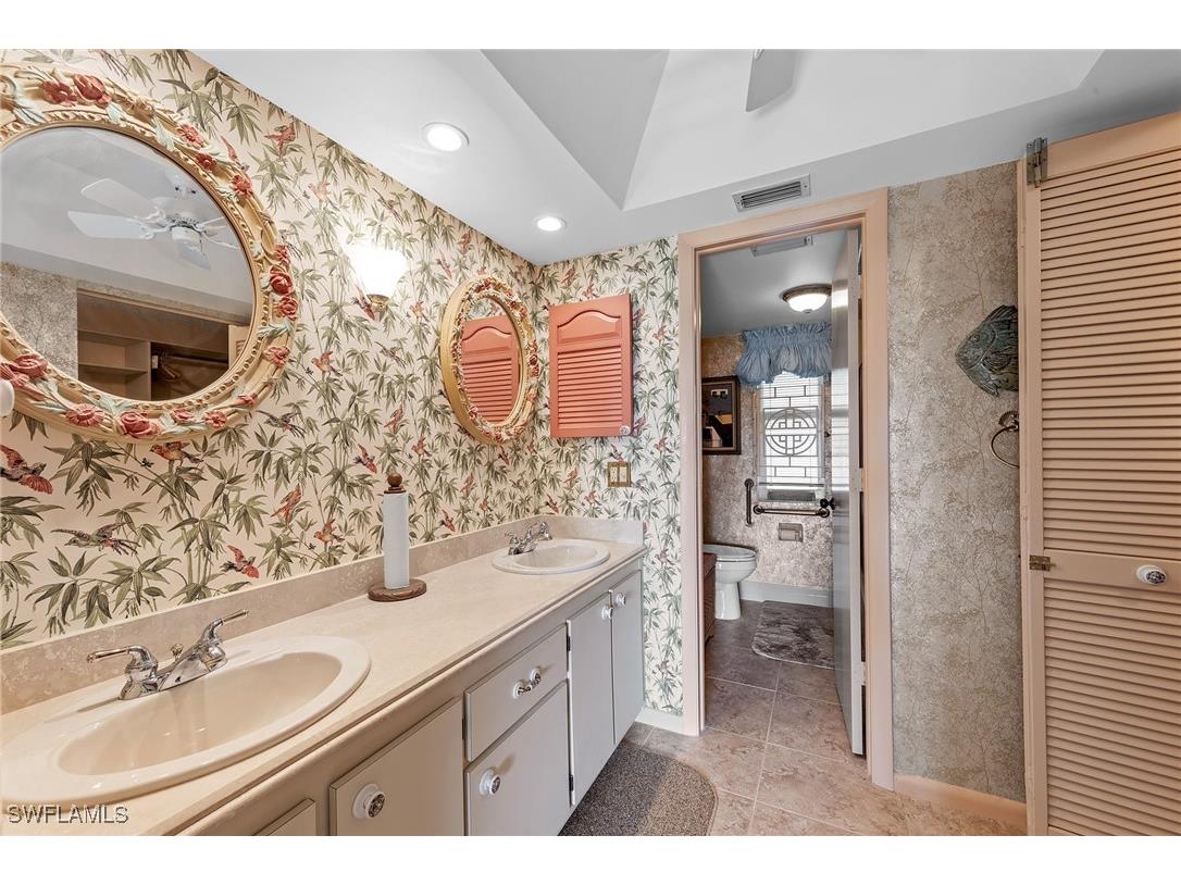 200 Albi Road #2 Naples FL 34112 225083320 image24