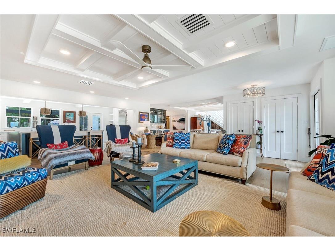 200 Burning Tree Drive Naples FL 34105 225081975 image5