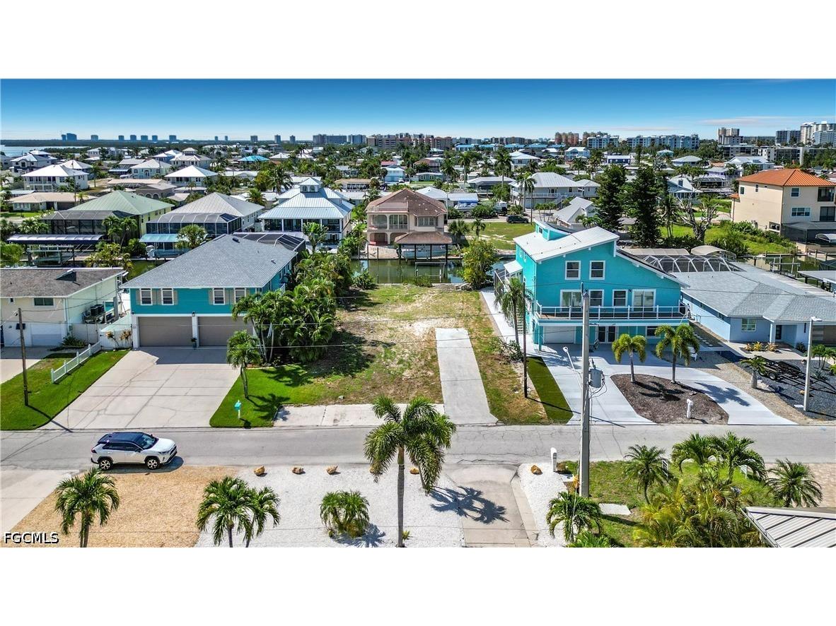 200 Curlew Street Fort Myers Beach FL 33931 2026024249 image3