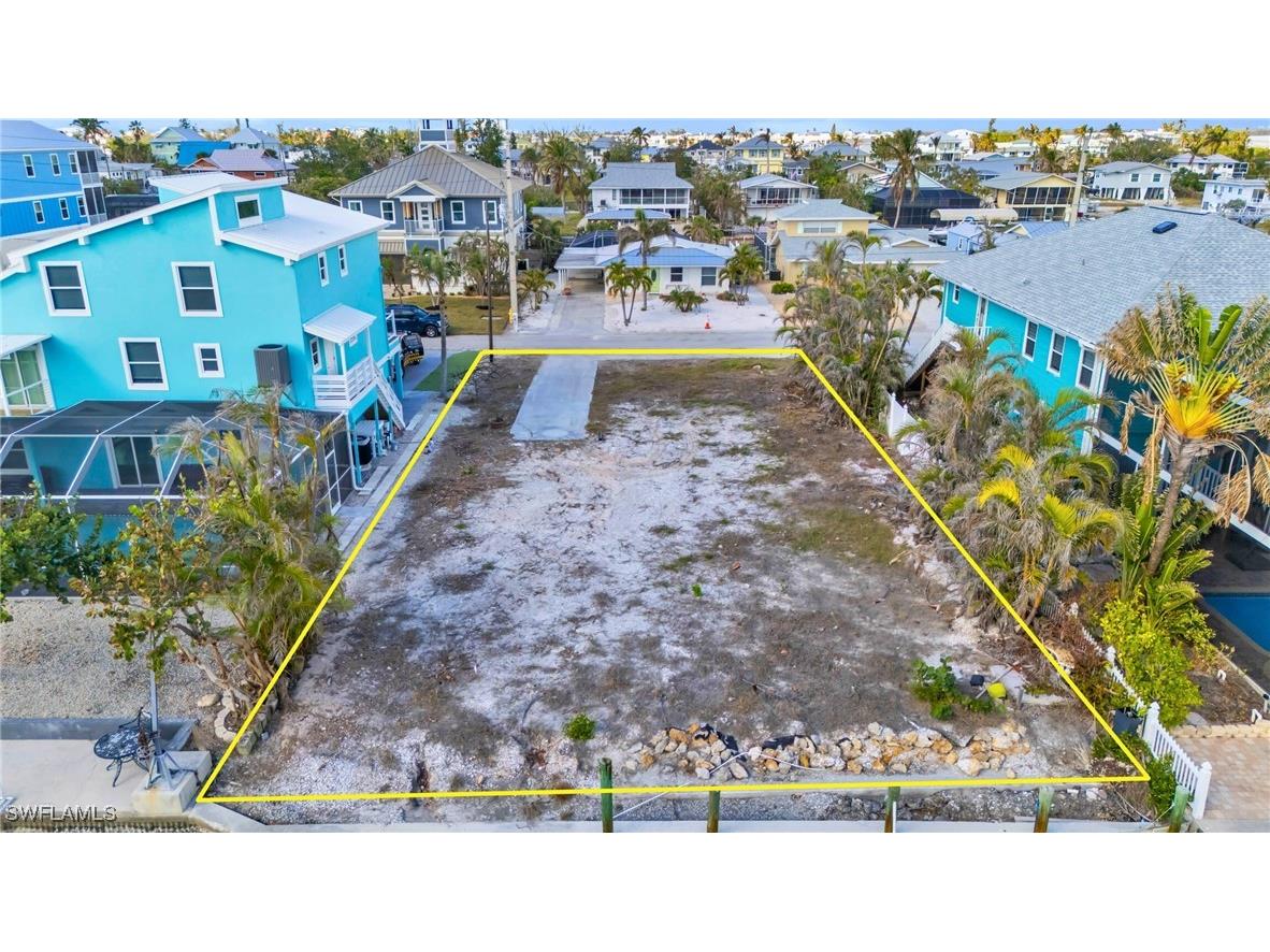 200 Curlew Street Fort Myers Beach FL 33931 226002048 image2