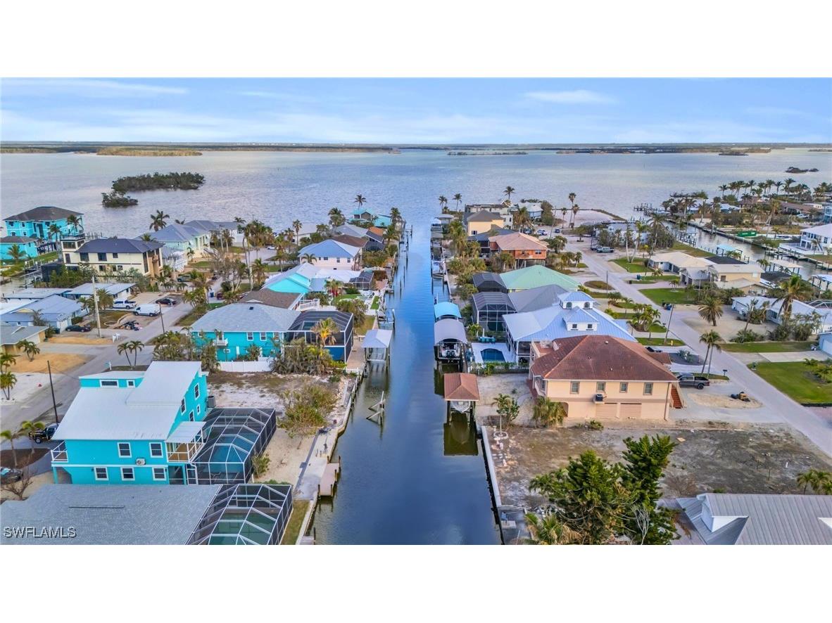 200 Curlew Street Fort Myers Beach FL 33931 226002048 image5