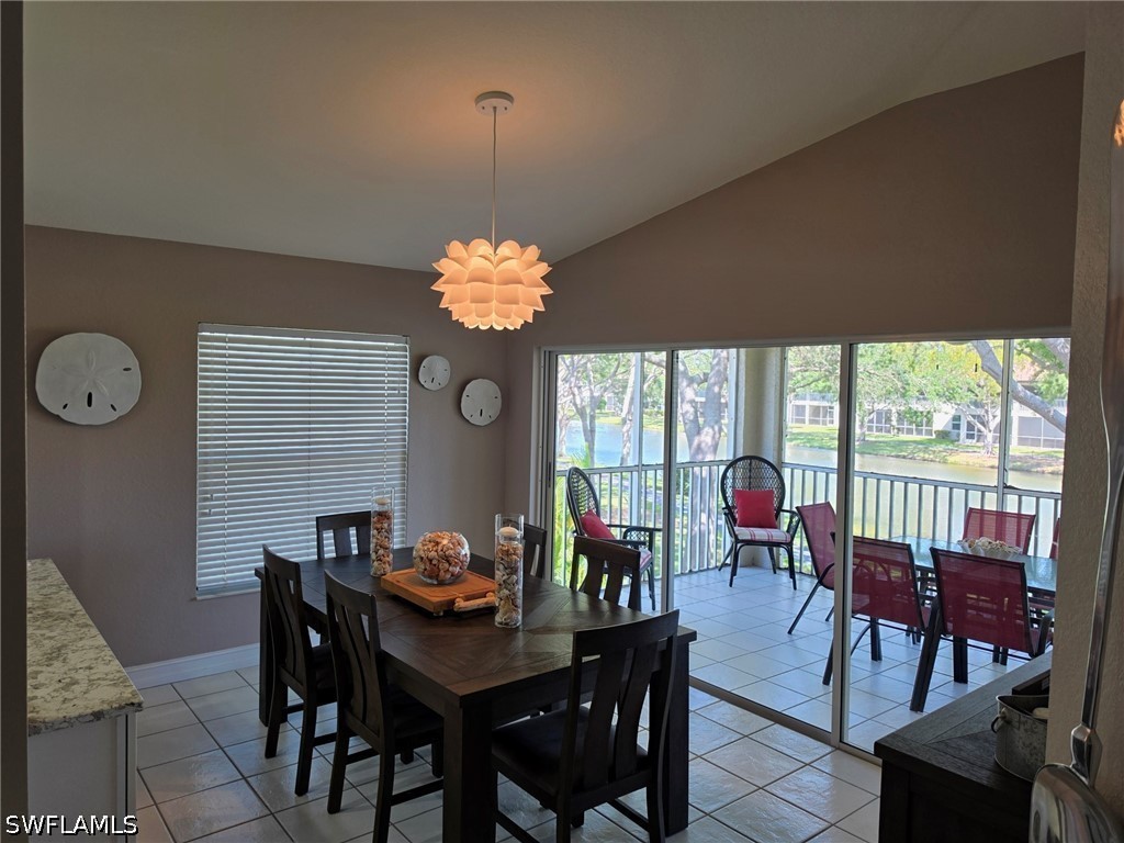200 Diamond Circle #202 Naples FL 34110 226025442 image5