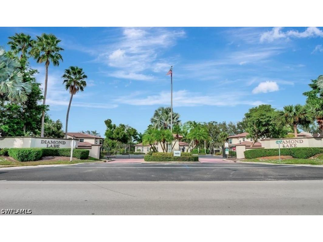 200 Diamond Circle #202 Naples FL 34110 226025442 image6
