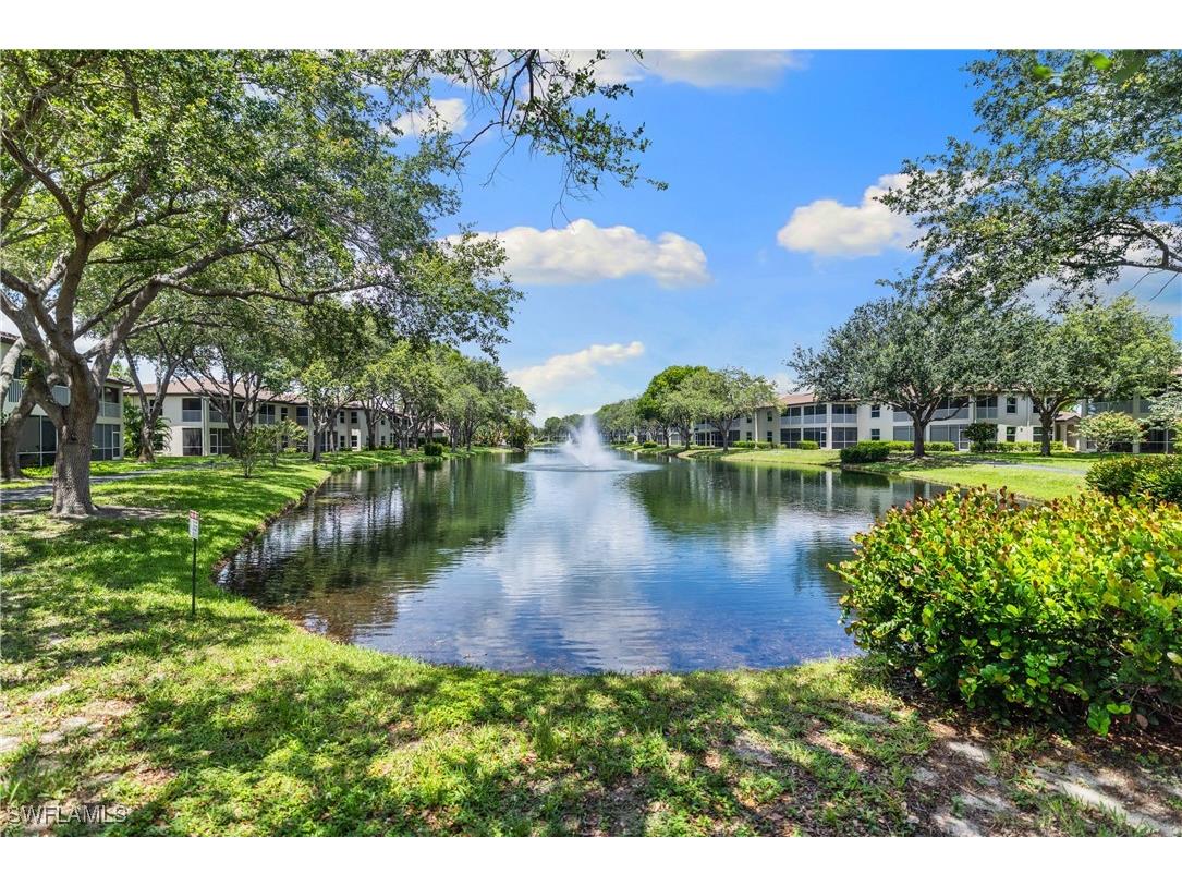 200 Diamond Circle #207 Naples FL 34110 225073786 image17