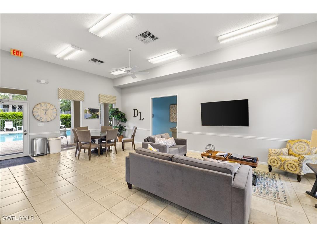 200 Diamond Circle #207 Naples FL 34110 225073786 image30