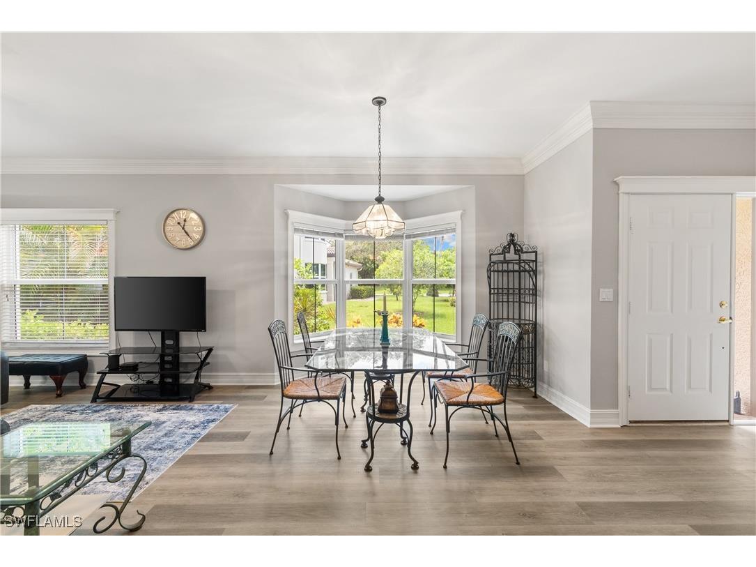 200 Diamond Circle #207 Naples FL 34110 225073786 image8