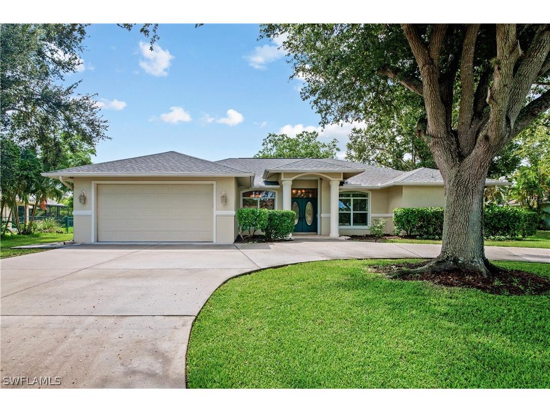 200 Fairway Circle Naples FL 34110 224044324 image1