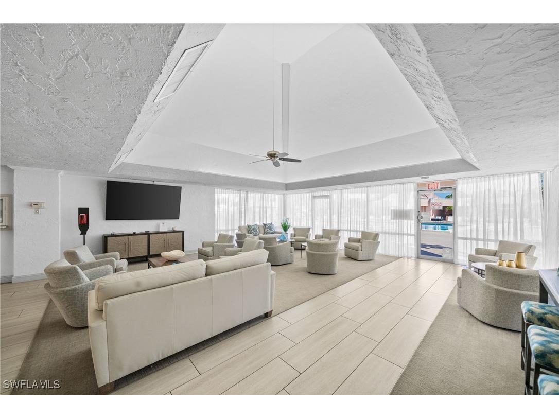 200 Forest Lakes Boulevard #111 Naples FL 34105 225082927 image12