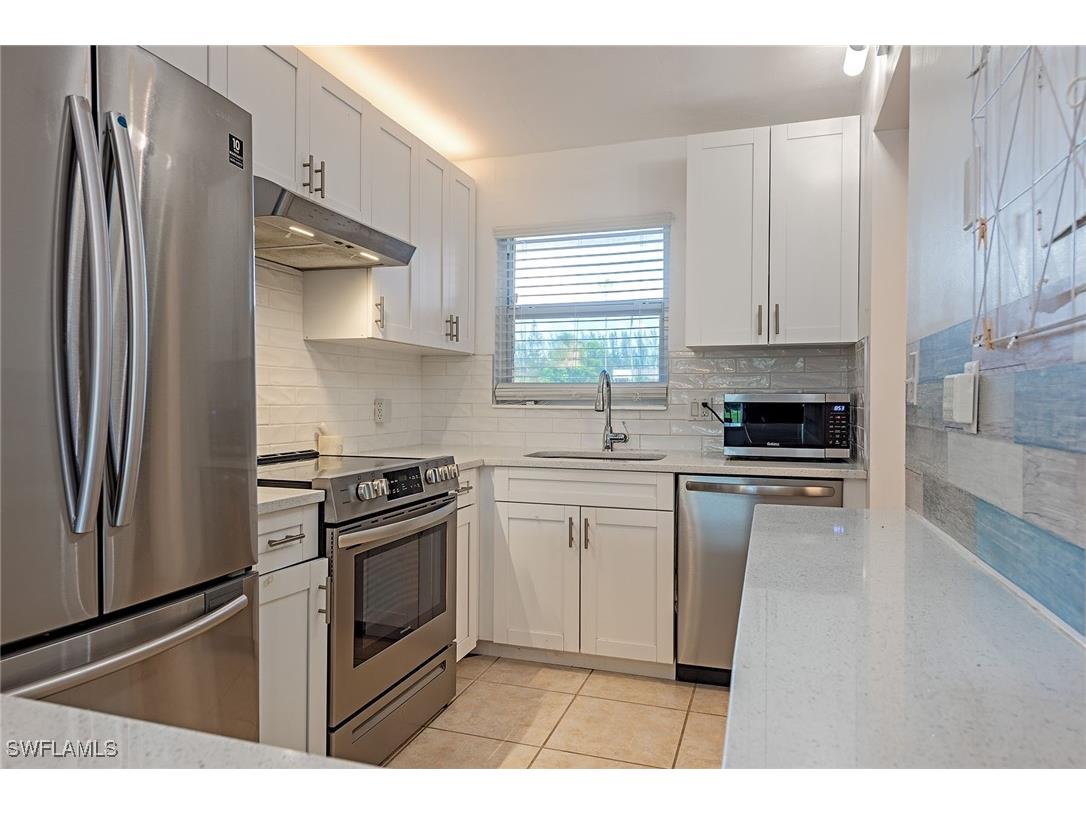 200 Forest Lakes Boulevard #201 Naples FL 34105 225074395 image7