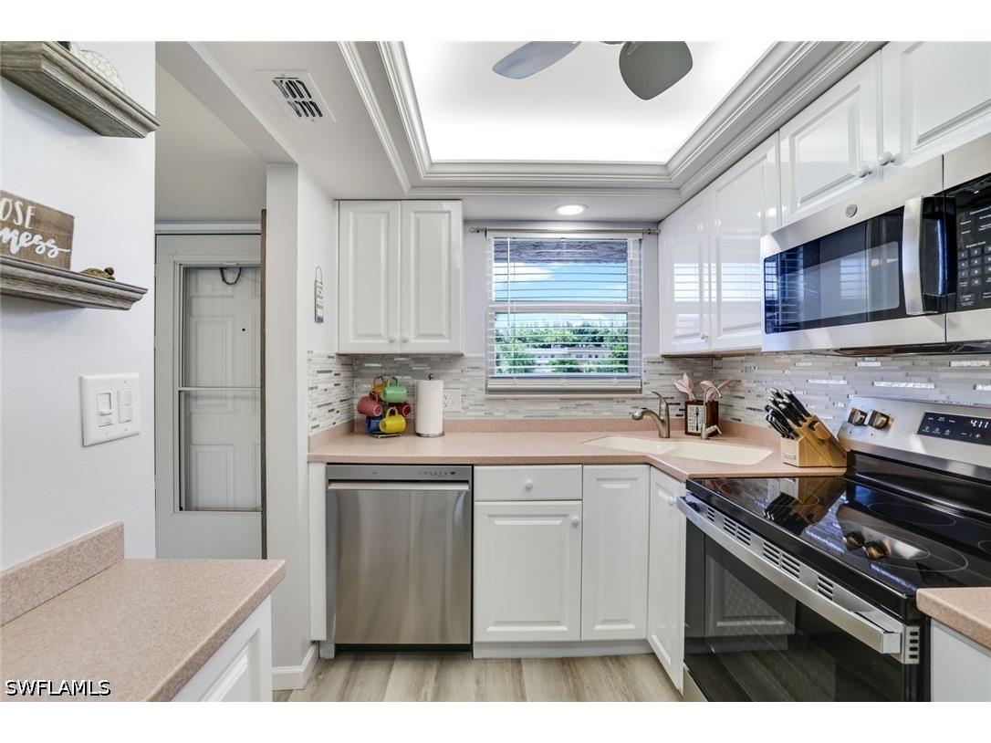 200 Forest Lakes Boulevard #204 Naples FL 34105 226021725 image6