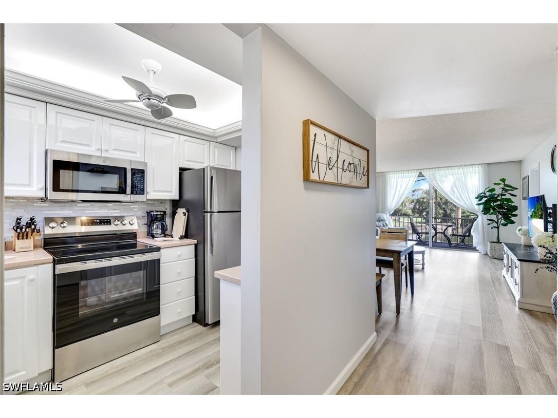 200 Forest Lakes Boulevard #204 Naples FL 34105 226021725 image7