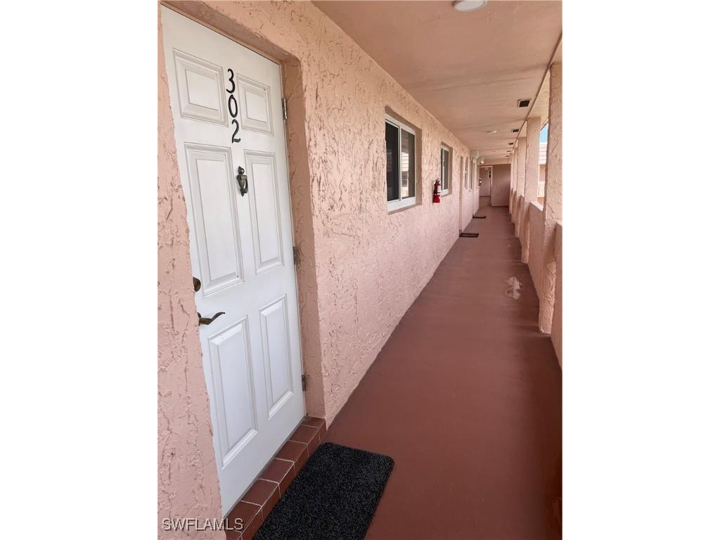 200 Forest Lakes Boulevard #302 Naples FL 34105 225057395 image3