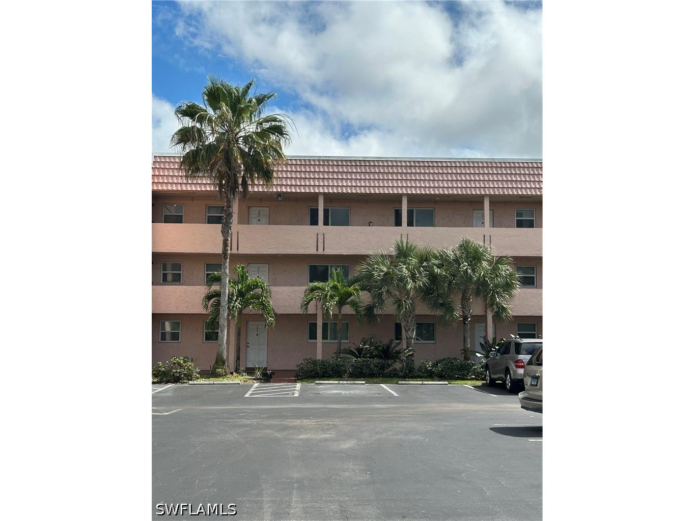  Naples FL 34105 226014725 image19
