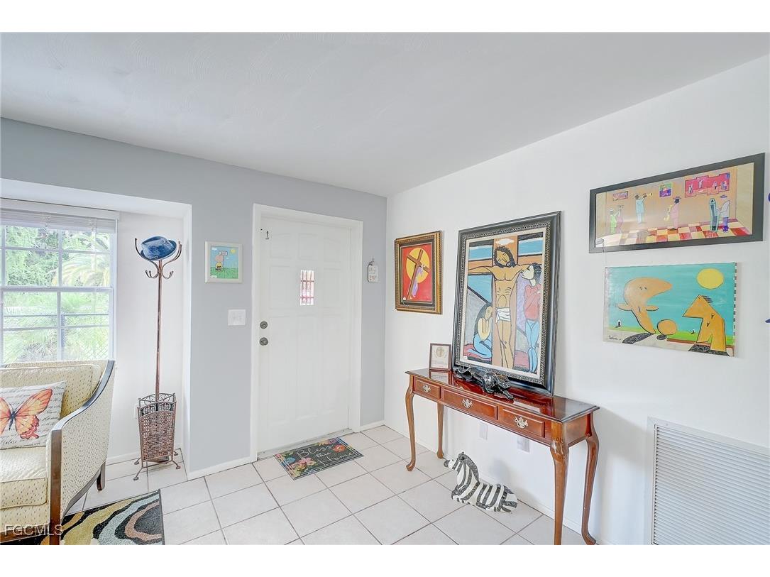 200 Herron Road North Fort Myers FL 33903 2025012386 image3