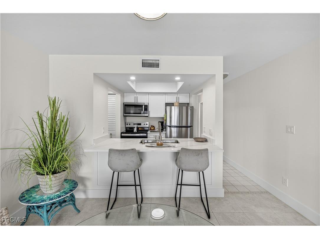 200 Lenell Road #214 Fort Myers Beach FL 33931 2025014488 image11