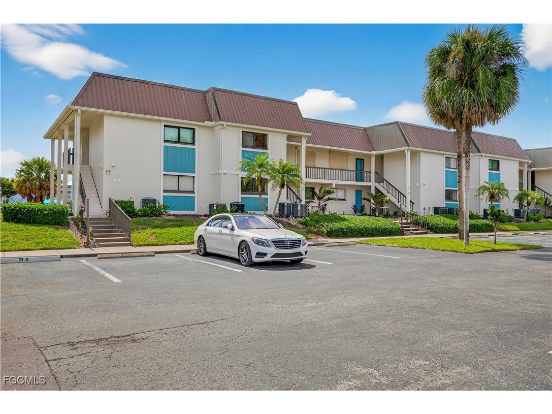 200 Lenell Road #214 Fort Myers Beach FL 33931 2025014488 image3