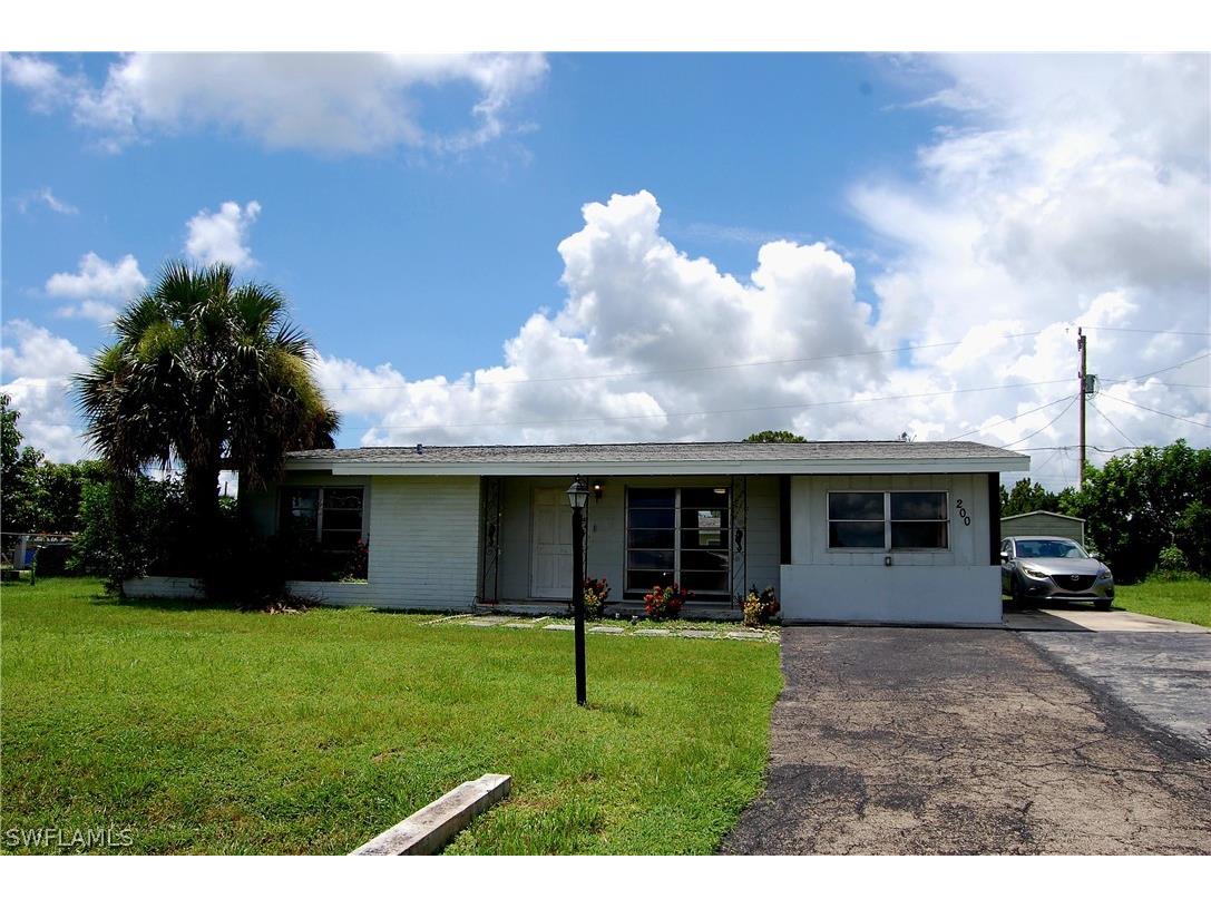 200 Oregon Road W Lehigh Acres FL 33936 224061583 image1
