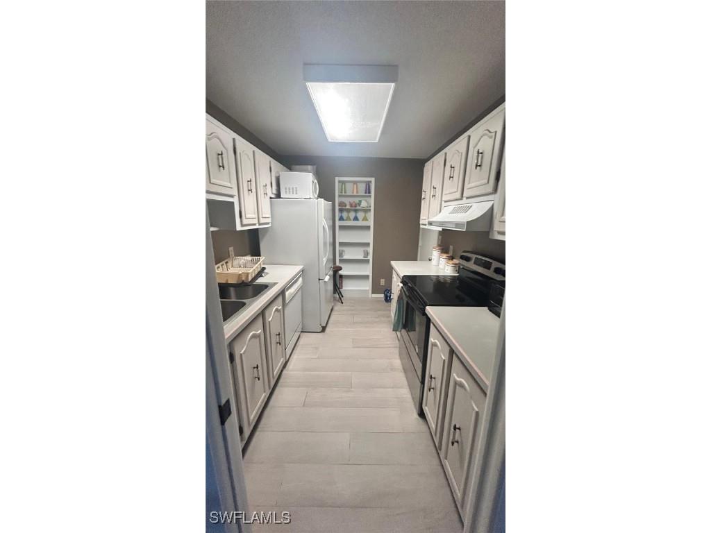 200 Pebble Beach Boulevard #D-402 Naples FL 34113 225070113 image3