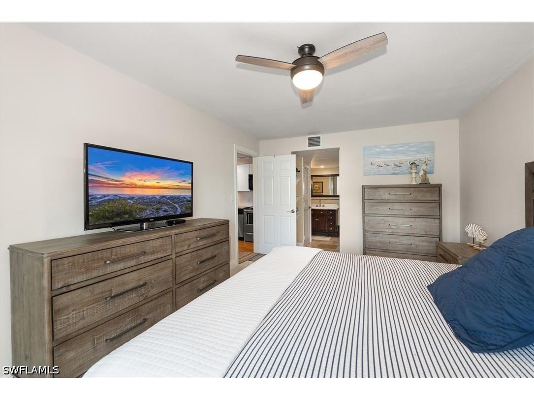 200 Palm Drive #4 Naples FL 34112 226022254 image12