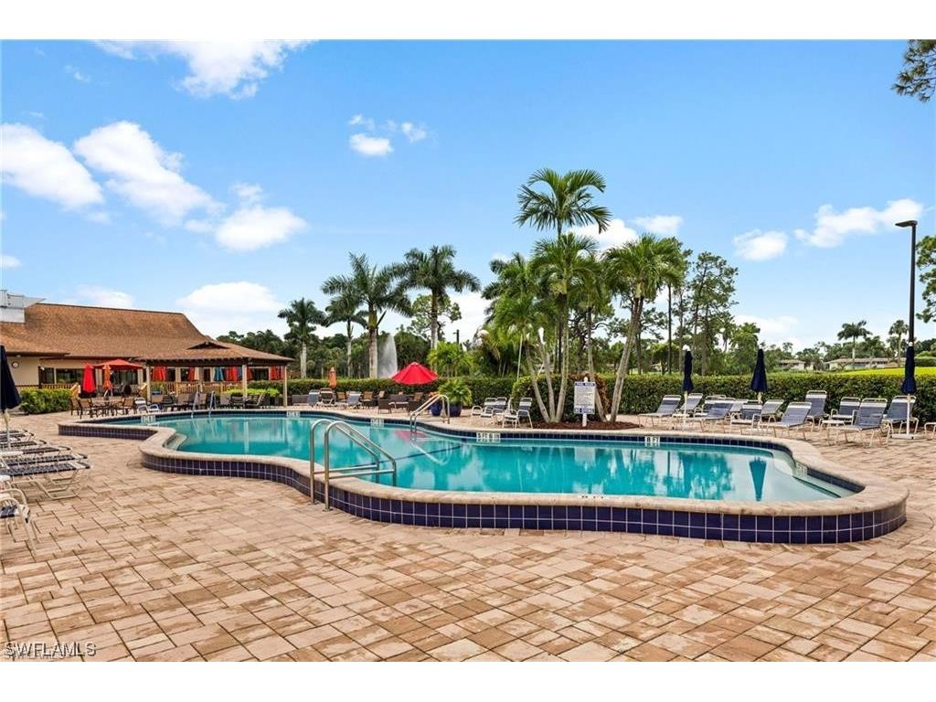 200 Palm Drive #43-7 Naples FL 34112 223017586 image1