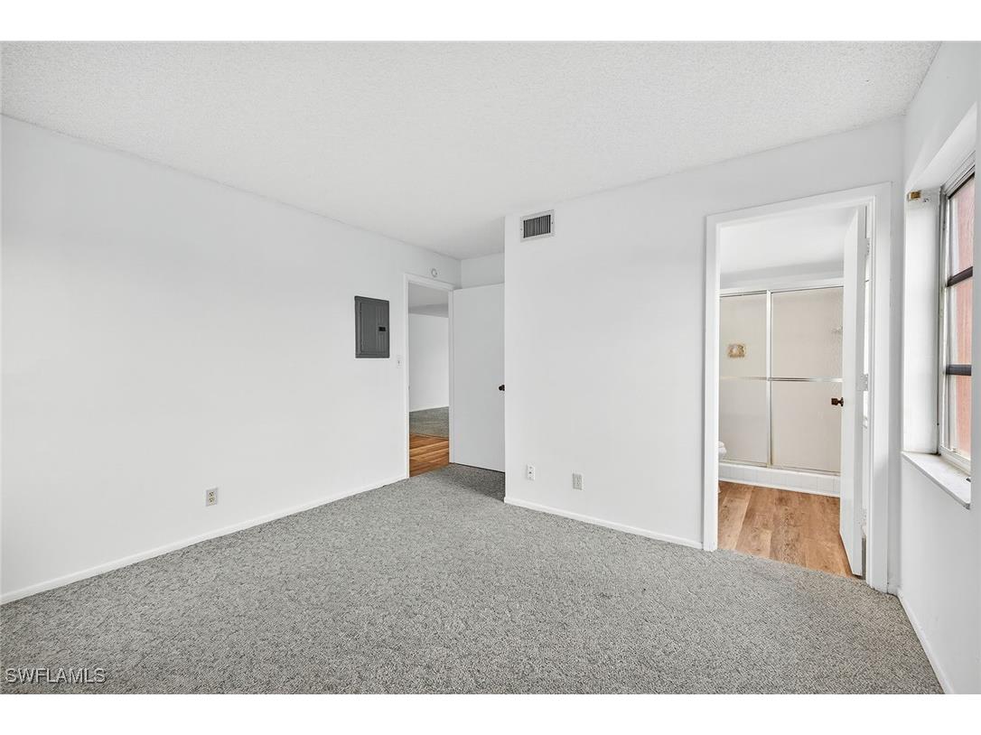 200 Pebble Beach Boulevard #D406 Naples FL 34113 225078290 image16