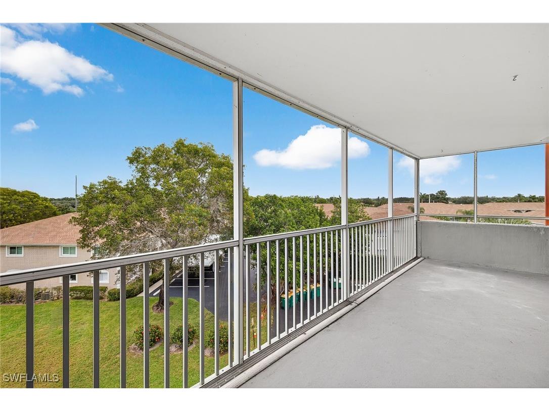 200 Pebble Beach Boulevard #D406 Naples FL 34113 225078290 image20