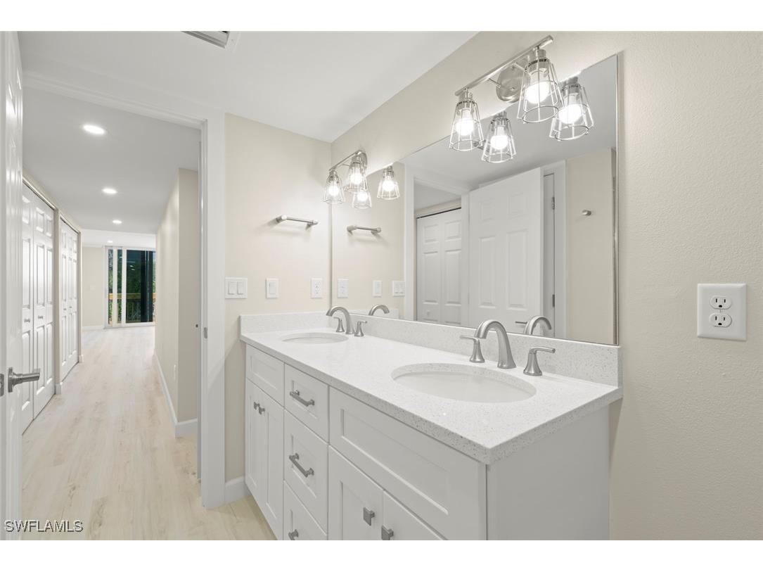 200 Periwinkle Way #132 Sanibel FL 33957 225026946 image29