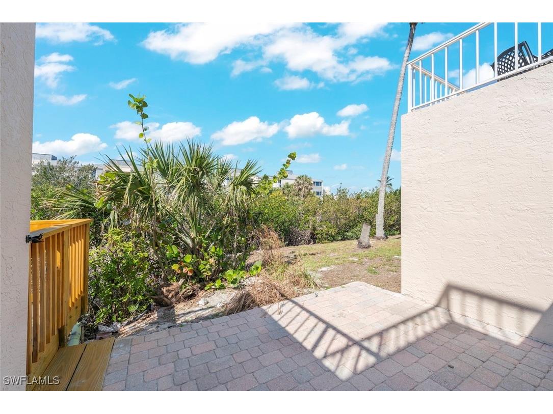 200 Periwinkle Way #132 Sanibel FL 33957 225026946 image33