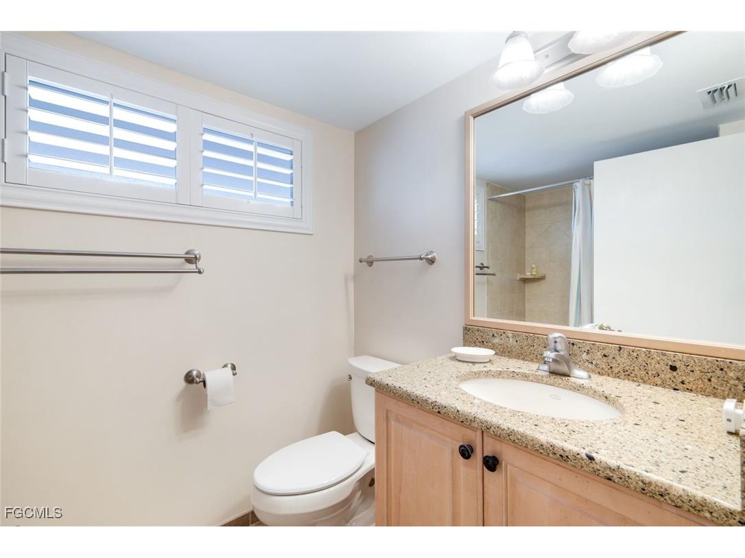 200 Periwinkle Way #214 Sanibel FL 33957 2025022068 image27