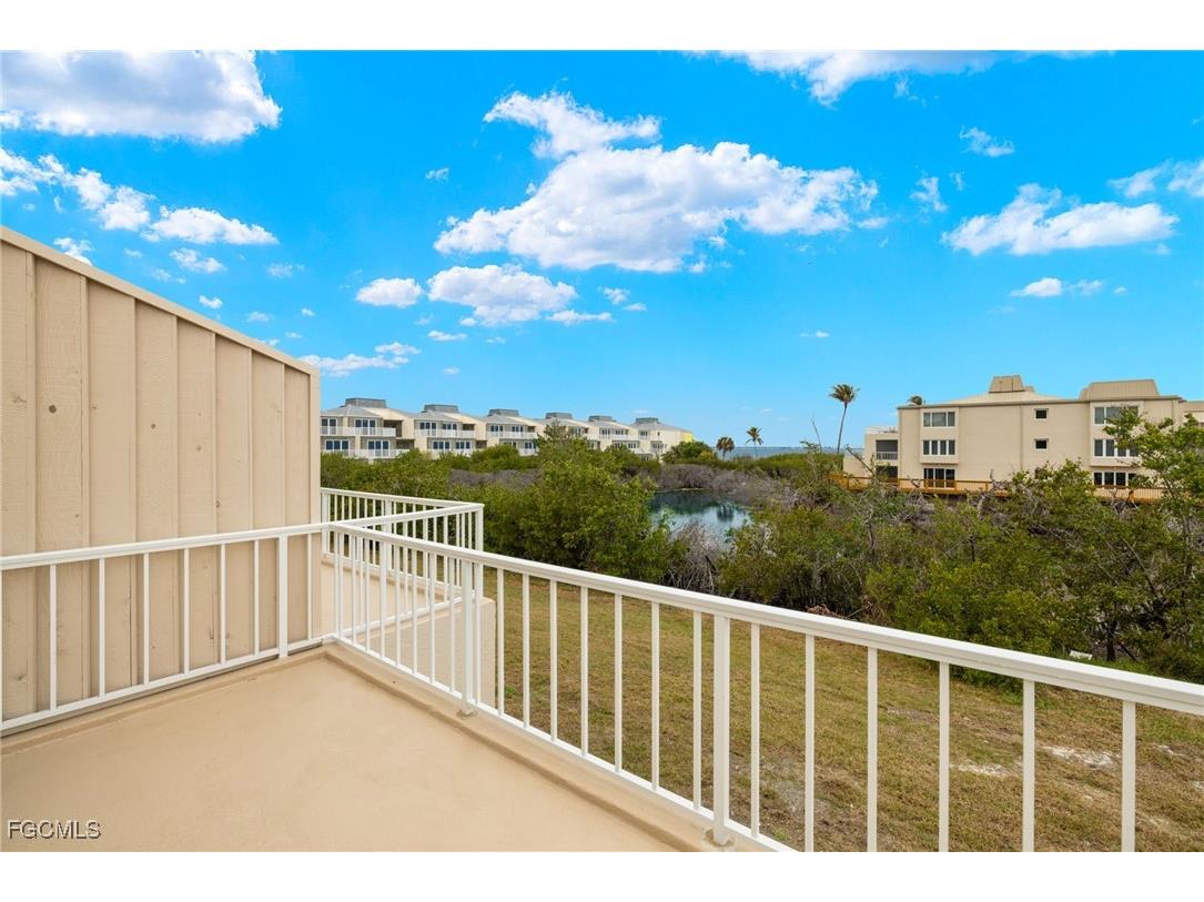 200 Periwinkle Way #216 Sanibel FL 33957 2025024917 image21