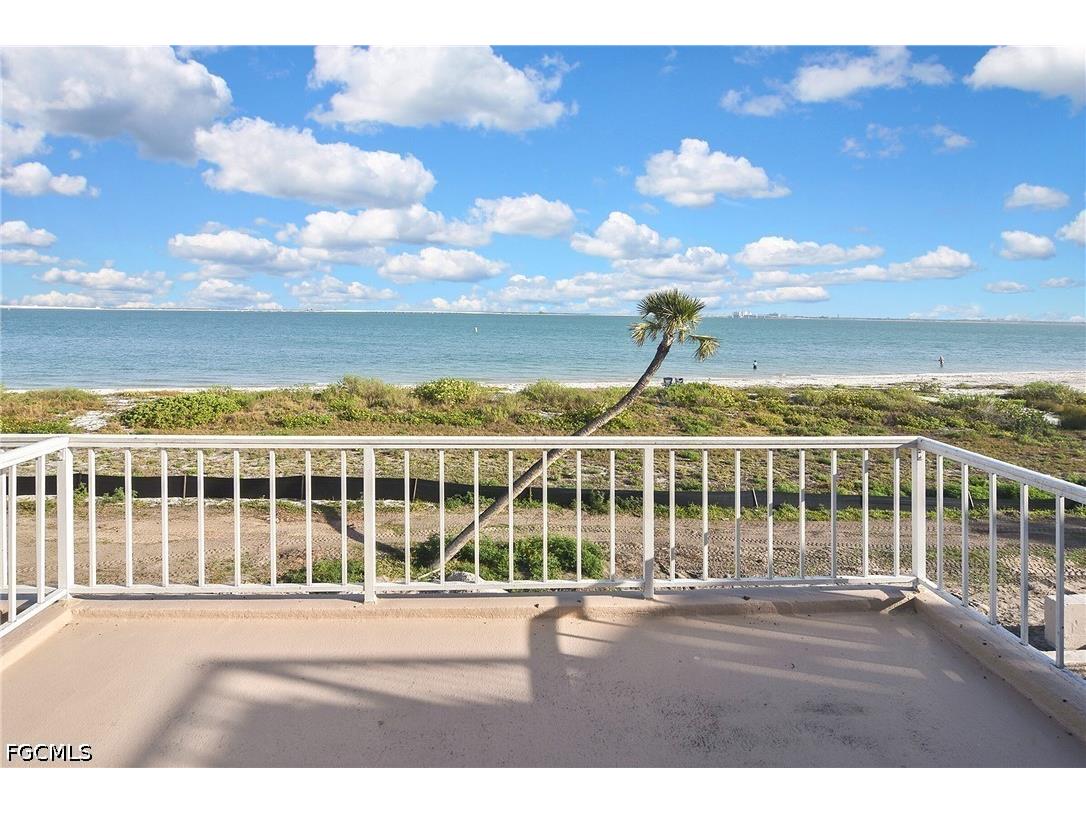 200 Periwinkle Way #225 Sanibel FL 33957 2026015724 image1