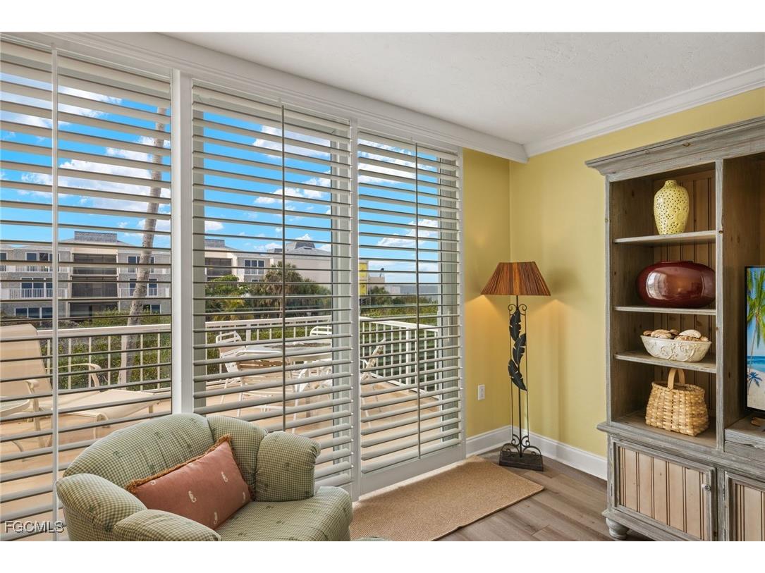 200 Periwinkle Way #231 Sanibel FL 33957 2025017246 image14